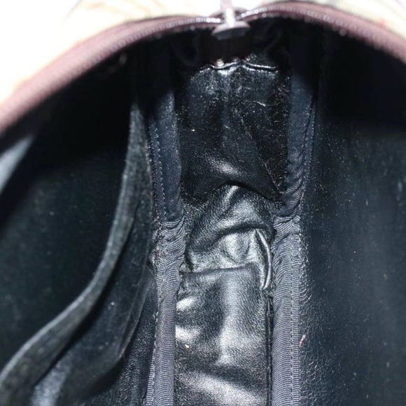 Vintage Burberry Clutch Bag - Picture 6 of 16